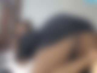 Live cam show with queenloovee - Striptease on live18s.com