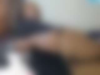 queenloovee's Live Sex Cam Show