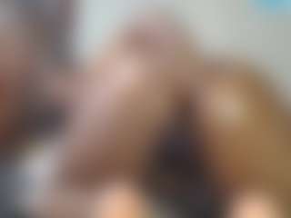 queenloovee's Live Sex Cam Show