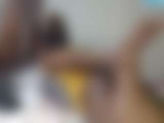 queenloovee's Live Sex Cam Show