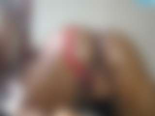 queenloovee's Live Sex Cam Show