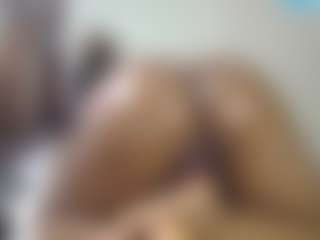 queenloovee's Live Sex Cam Show
