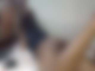 queenloovee's Live Sex Cam Show