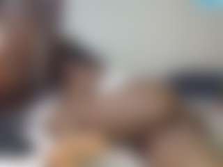 Live cam show with queenloovee - BBW on madthumbs