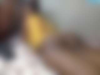 queenloovee's Live Sex Cam Show