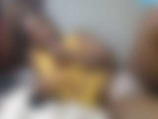 queenloovee's Live Sex Cam Show