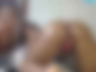 queenloovee's Live Sex Cam Show