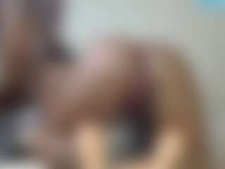 queenloovee's Live Sex Cam Show