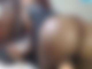 Live cam show with queenloovee - Hairy Pussy on Uber Horny