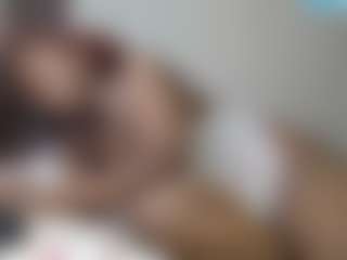 queenloovee's Live Sex Cam Show