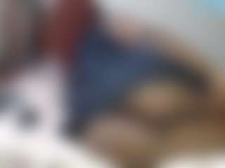 queenloovee's Live Sex Cam Show