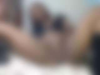 queenloovee's Live Sex Cam Show