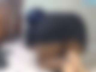 queenloovee's Live Sex Cam Show