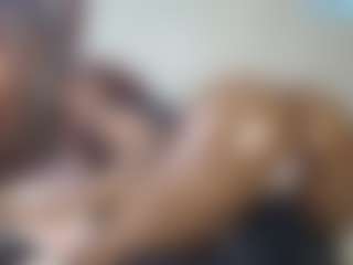 queenloovee's Live Sex Cam Show