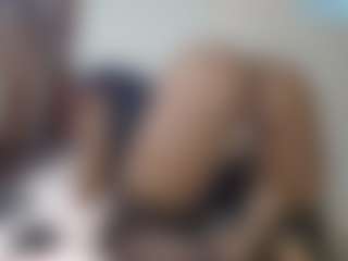 queenloovee's Live Sex Cam Show