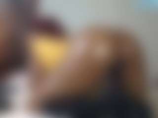 Live cam show with queenloovee - Fingering on Camsoda