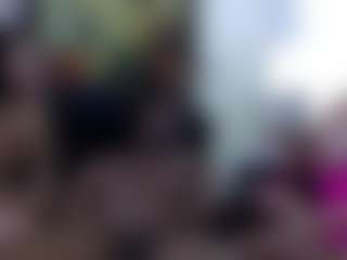 SatineSummers's Live Sex Cam Show