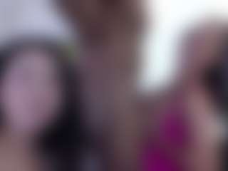 SatineSummers's Live Sex Cam Show