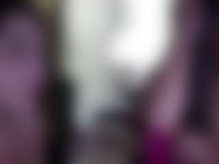 SatineSummers's Live Sex Cam Show