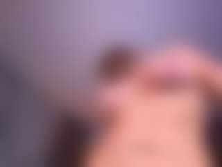 Live cam show with Hanna Byron - Strip on Camsoda