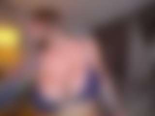 Live cam show with Hanna Byron - Strip Toys on livesuperchat.net