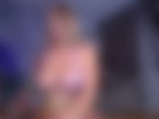 Hanna Byron's Live Sex Cam Show