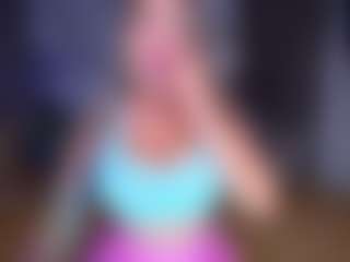 Live cam show with Hanna Byron - BBW Amateur on Dare Cams