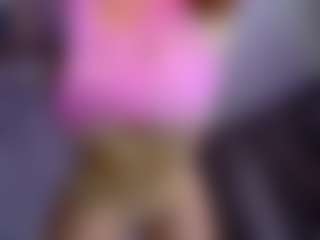 Live cam show with Hanna Byron - White Big Tits on Camsoda | colombia