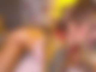 Live cam show with Hanna Byron - BBW on thefappeningchat.com