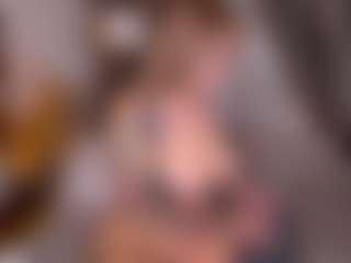 Live cam show with Hanna Byron - Squirt Curvy on 1on1-livenow