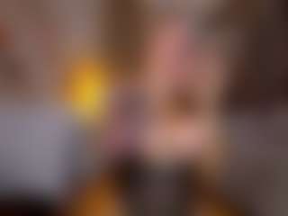 Live cam show with Hanna Byron - Bedroom Curvy on nudelive.tv