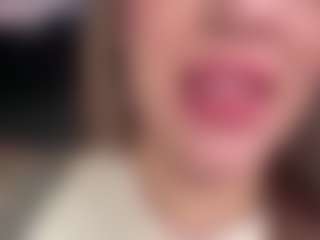 Hanna Byron's Live Sex Cam Show