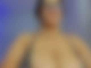 Live cam show with iris-torrez - Bikini on AdultVida.com