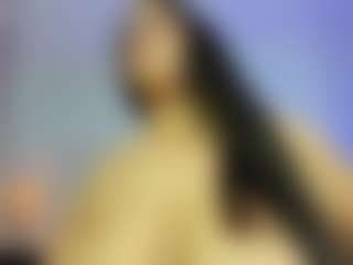 Live cam show with iris-torrez - Camel Toe on CamwithHer