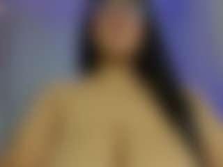 Live cam show with iris-torrez - Milk on StripNow