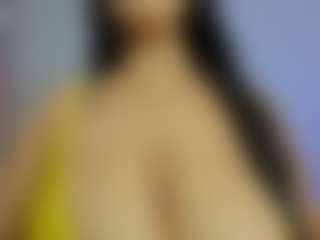 Live cam show with iris-torrez - Bikini on Camsoda