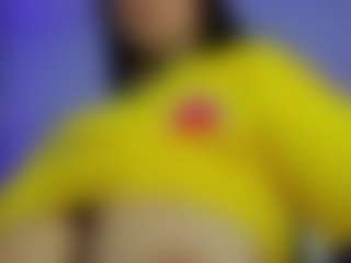 iris-torrez's Live Sex Cam Show