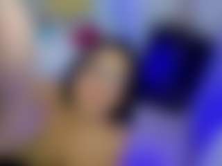 iris-torrez's Live Sex Cam Show