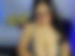 iris-torrez's Live Sex Cam Show