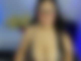 iris-torrez's Live Sex Cam Show