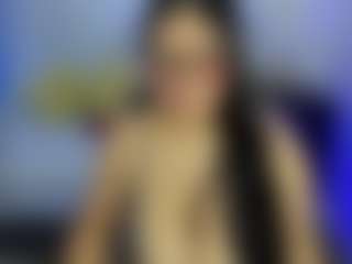 iris-torrez's Live Sex Cam Show