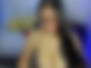 iris-torrez's Live Sex Cam Show