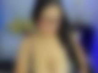 iris-torrez's Live Sex Cam Show