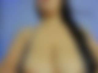 iris-torrez's Live Sex Cam Show