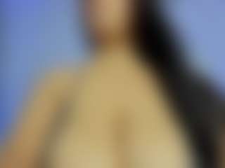 iris-torrez's Live Sex Cam Show