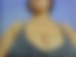 iris-torrez's Live Sex Cam Show
