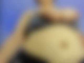 iris-torrez's Live Sex Cam Show