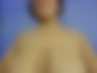 iris-torrez's Live Sex Cam Show