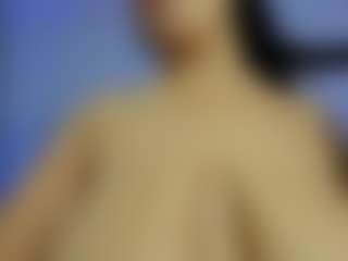 iris-torrez's Live Sex Cam Show