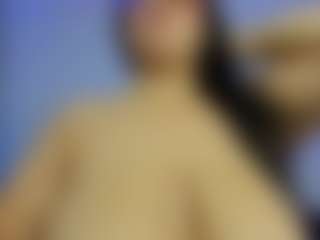 iris-torrez's Live Sex Cam Show